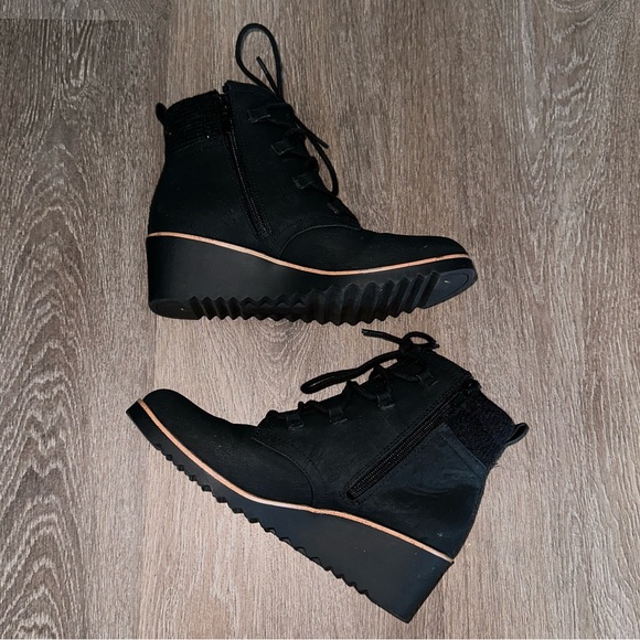 LifeStride Zone Wedge Boots Size 6.5 - Picture 6 of 9